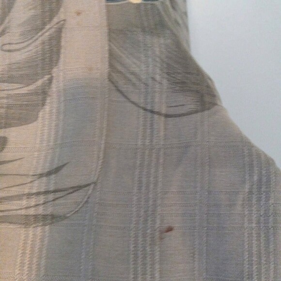 Paradise Cove Hawaiian Shirt-Medium-100% Silk-Wood Buttons-Camp-HIbiscus-Gray - Picture 6 of 6